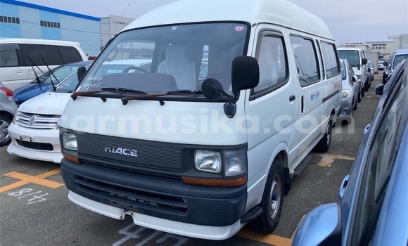 Acheter Occasion Voiture Toyota Hiace Autre à Beitbridge, Matabeleland South Acheter Occasion Voiture Toyota Hiace Autre à Beitbridge, Matabeleland South