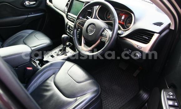 Tenga Tsaru Jeep Cherokee Zvimwe Mota in Harare in Harare Tenga Tsaru Jeep Cherokee Zvimwe Mota in Harare in Harare