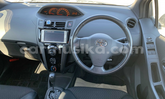 Tenga Tsaru Toyota Vitz Sirivha Mota in Beitbridge in Matabeleland South Tenga Tsaru Toyota Vitz Sirivha Mota in Beitbridge in Matabeleland South