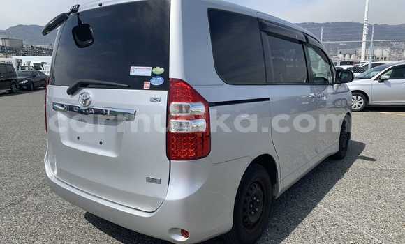 Buy Used Toyota Noah Silver Car in Beitbridge in Matabeleland South Buy Used Toyota Noah Silver Car in Beitbridge in Matabeleland South