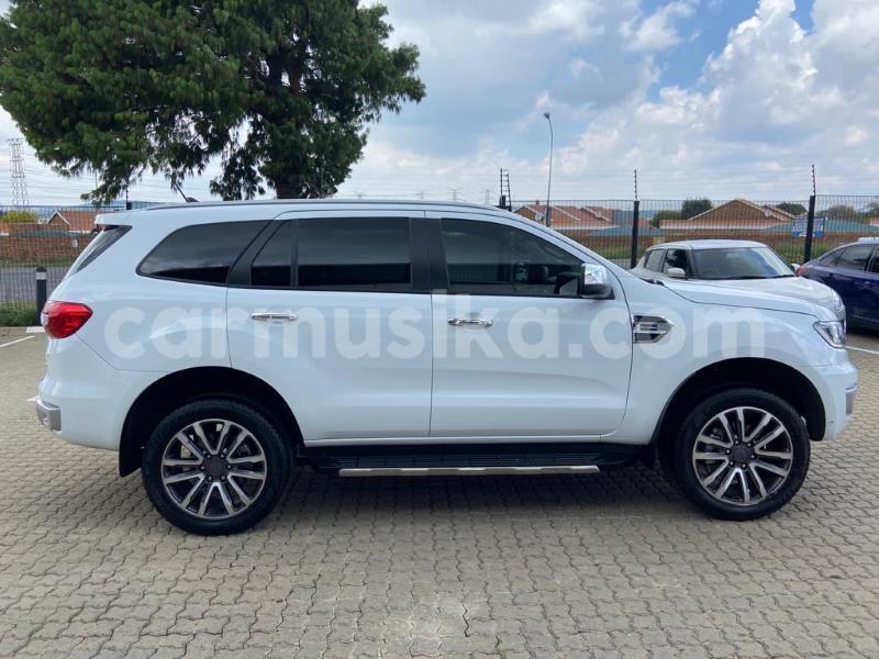 Big with watermark ford everest matabeleland south beitbridge 32162