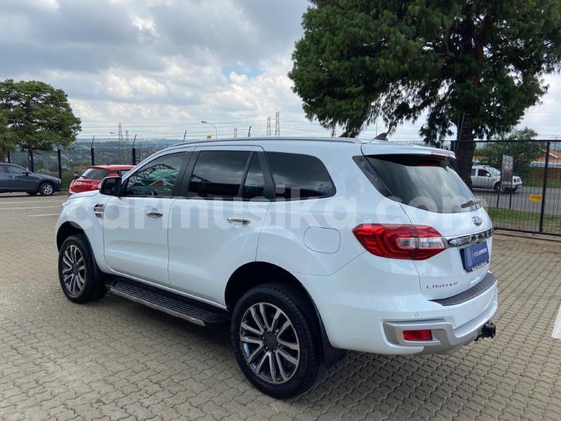 Big with watermark ford everest matabeleland south beitbridge 32162