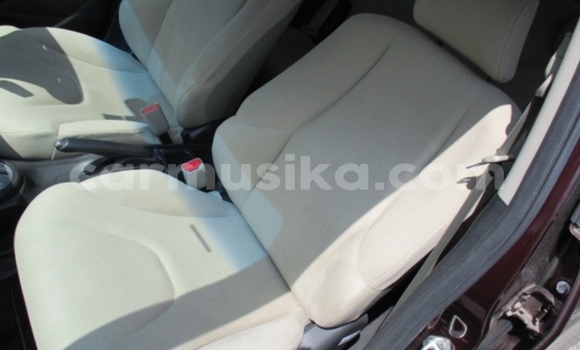 Nunua Ilio tumika Honda Fit Beige Gari ndani ya Beitbridge nchini Matabeleland Kusini Nunua Ilio tumika Honda Fit Beige Gari ndani ya Beitbridge nchini Matabeleland Kusini