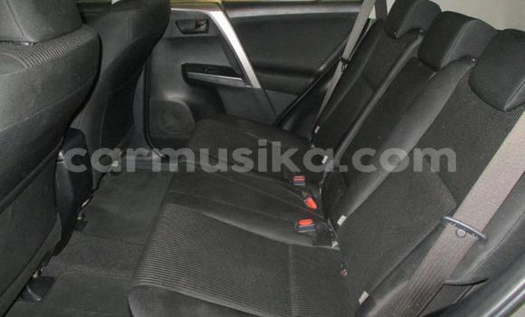 Nunua Ilio tumika Toyota RAV4 Fedha Gari ndani ya Beitbridge nchini Matabeleland Kusini Nunua Ilio tumika Toyota RAV4 Fedha Gari ndani ya Beitbridge nchini Matabeleland Kusini