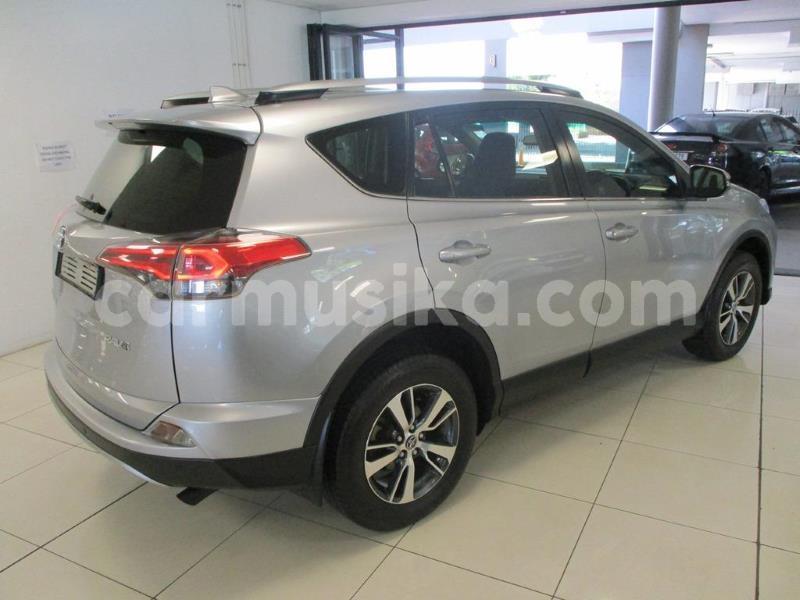 Big with watermark toyota rav4 matabeleland south beitbridge 32172