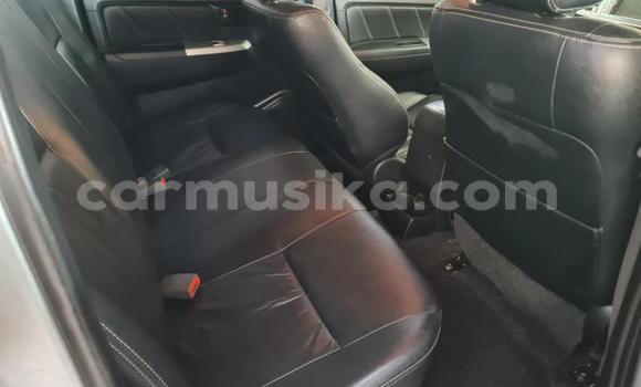 Tenga Tsaru Toyota Hilux Sirivha Mota in Beitbridge in Matabeleland South Tenga Tsaru Toyota Hilux Sirivha Mota in Beitbridge in Matabeleland South