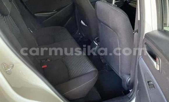 Nunua Ilio tumika Mazda 2 Nyeupe Gari ndani ya Beitbridge nchini Matabeleland Kusini Nunua Ilio tumika Mazda 2 Nyeupe Gari ndani ya Beitbridge nchini Matabeleland Kusini