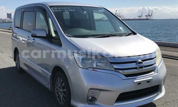 Nunua Ilio tumika Nissan Serena Fedha Gari ndani ya Beitbridge nchini Matabeleland Kusini