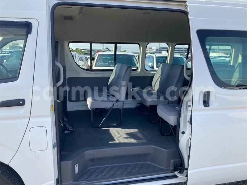 Big with watermark toyota hiace matabeleland south beitbridge 32189