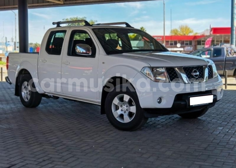 Big with watermark nissan navara matabeleland south beitbridge 32191