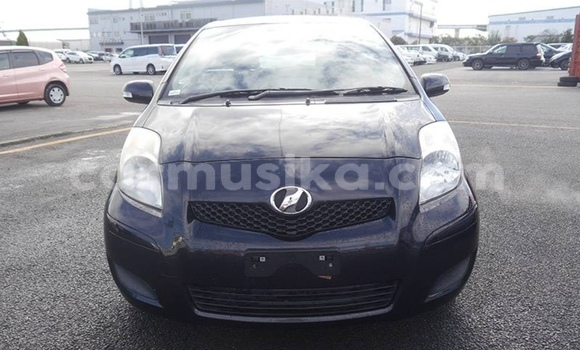 Acheter Occasion Voiture Toyota Vitz Noir à Beitbridge, Matabeleland South Acheter Occasion Voiture Toyota Vitz Noir à Beitbridge, Matabeleland South