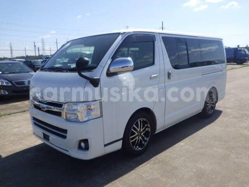 Big with watermark toyota hiace matabeleland south beitbridge 32202