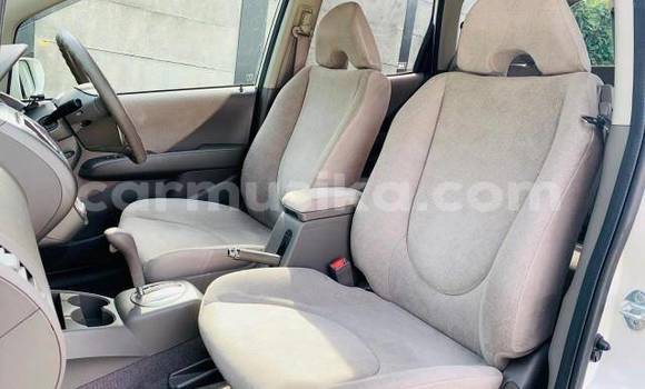 Acheter Occasion Voiture Honda Fit Blanc à Beitbridge, Matabeleland South Acheter Occasion Voiture Honda Fit Blanc à Beitbridge, Matabeleland South