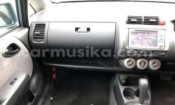 Acheter Occasion Voiture Honda Fit Bleu à Beitbridge, Matabeleland South Acheter Occasion Voiture Honda Fit Bleu à Beitbridge, Matabeleland South