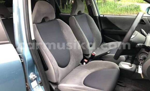 Acheter Occasion Voiture Honda Fit Bleu à Beitbridge, Matabeleland South Acheter Occasion Voiture Honda Fit Bleu à Beitbridge, Matabeleland South