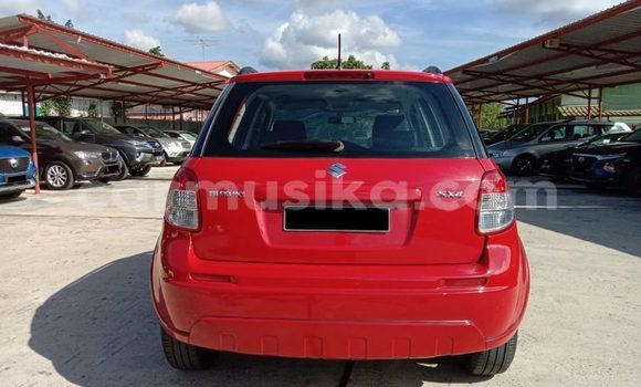 Acheter Occasion Voiture Suzuki Swift Rouge à Beitbridge, Matabeleland South Acheter Occasion Voiture Suzuki Swift Rouge à Beitbridge, Matabeleland South