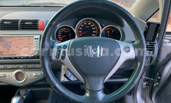 Acheter Occasion Voiture Honda Fit Gris à Beitbridge, Matabeleland South Acheter Occasion Voiture Honda Fit Gris à Beitbridge, Matabeleland South