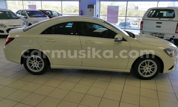 Tenga Tsaru Mercedes‒Benz CLA-klasse Chena Mota in Beitbridge in Matabeleland South Tenga Tsaru Mercedes‒Benz CLA-klasse Chena Mota in Beitbridge in Matabeleland South