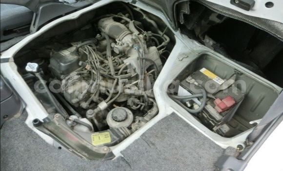 Acheter Occasion Voiture Toyota Hiace Blanc à Beitbridge, Matabeleland South Acheter Occasion Voiture Toyota Hiace Blanc à Beitbridge, Matabeleland South