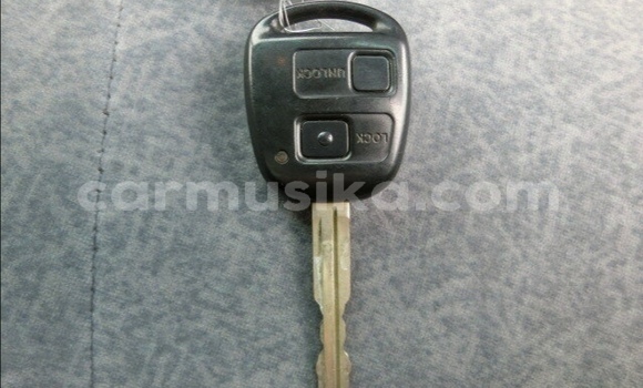 Acheter Occasion Voiture Toyota Hiace Blanc à Beitbridge, Matabeleland South Acheter Occasion Voiture Toyota Hiace Blanc à Beitbridge, Matabeleland South