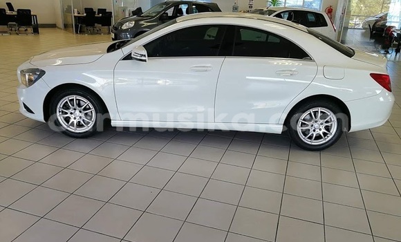 Tenga Tsaru Mercedes‒Benz CLA-klasse Chena Mota in Beitbridge in Matabeleland South Tenga Tsaru Mercedes‒Benz CLA-klasse Chena Mota in Beitbridge in Matabeleland South