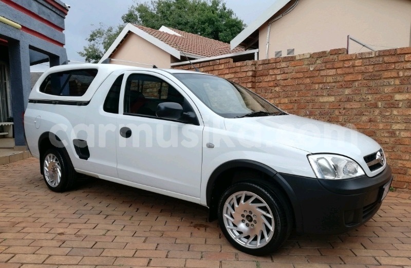 Big with watermark opel corsa matabeleland south beitbridge 32217