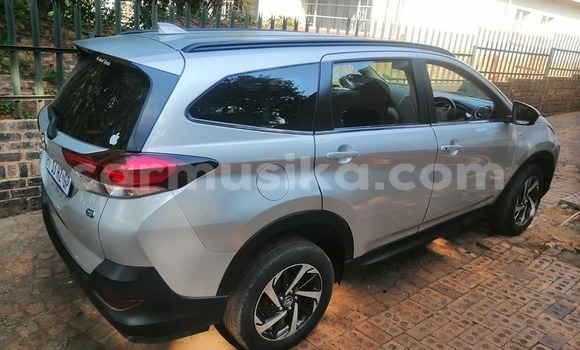 Acheter Occasion Voiture Toyota Raum Gris à Beitbridge, Matabeleland South Acheter Occasion Voiture Toyota Raum Gris à Beitbridge, Matabeleland South