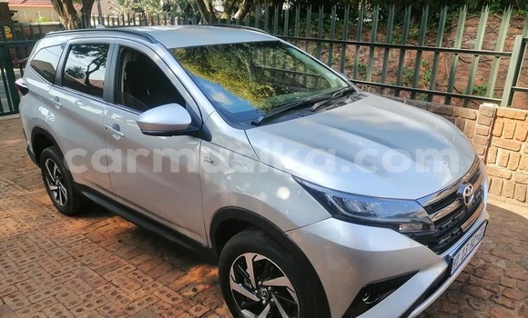 Acheter Occasion Voiture Toyota Raum Gris à Beitbridge, Matabeleland South Acheter Occasion Voiture Toyota Raum Gris à Beitbridge, Matabeleland South