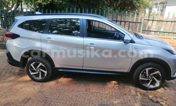 Acheter Occasion Voiture Toyota Raum Gris à Beitbridge, Matabeleland South Acheter Occasion Voiture Toyota Raum Gris à Beitbridge, Matabeleland South