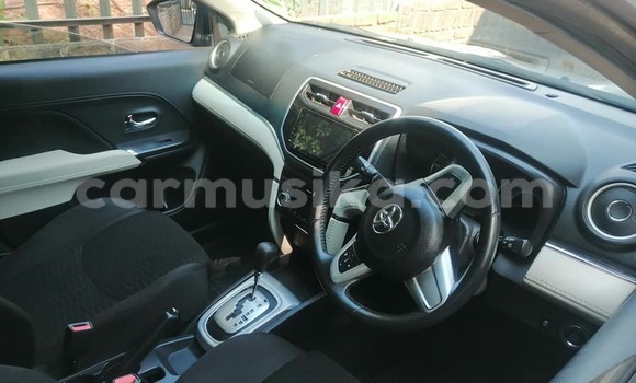 Acheter Occasion Voiture Toyota Raum Gris à Beitbridge, Matabeleland South Acheter Occasion Voiture Toyota Raum Gris à Beitbridge, Matabeleland South