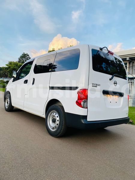 Big with watermark nissan nv200 harare harare 32225