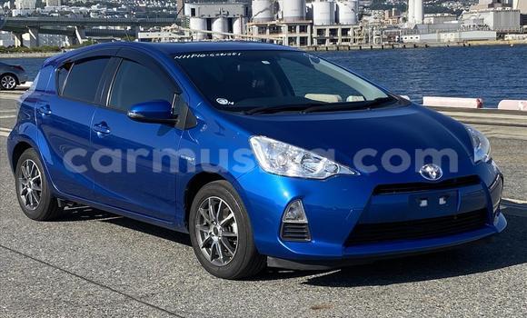 Buy Used Toyota Aqua Blue Car in Beitbridge in Matabeleland South