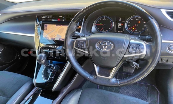 Acheter Occasion Voiture Toyota Harrier Blanc à Beitbridge, Matabeleland South Acheter Occasion Voiture Toyota Harrier Blanc à Beitbridge, Matabeleland South