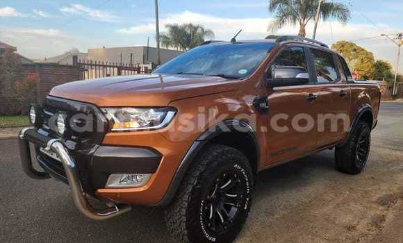Tenga Tsaru Ford Ranger Beige Mota in Beitbridge in Matabeleland South Tenga Tsaru Ford Ranger Beige Mota in Beitbridge in Matabeleland South