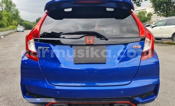 Buy Used Honda Fit Blue Car in Beitbridge in Matabeleland South Buy Used Honda Fit Blue Car in Beitbridge in Matabeleland South