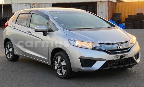 Acheter Occasion Voiture Honda Fit Gris à Beitbridge, Matabeleland South