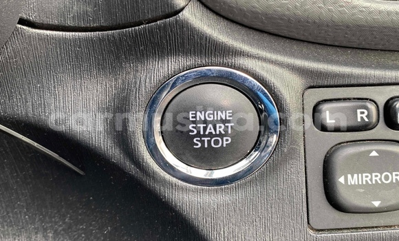 Acheter Occasion Voiture Toyota Vitz Gris à Beitbridge, Matabeleland South Acheter Occasion Voiture Toyota Vitz Gris à Beitbridge, Matabeleland South