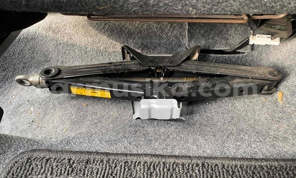 Acheter Occasion Voiture Toyota Vitz Gris à Beitbridge, Matabeleland South Acheter Occasion Voiture Toyota Vitz Gris à Beitbridge, Matabeleland South