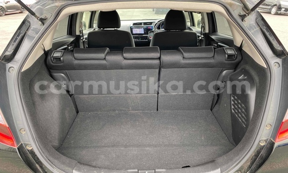 Acheter Occasion Voiture Honda Fit Noir à Beitbridge, Matabeleland South Acheter Occasion Voiture Honda Fit Noir à Beitbridge, Matabeleland South