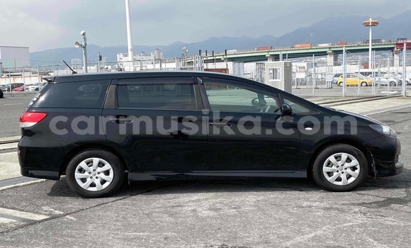 Tenga Tsaru Toyota Wish Nhema Mota in Beitbridge in Matabeleland South Tenga Tsaru Toyota Wish Nhema Mota in Beitbridge in Matabeleland South