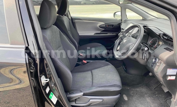 Tenga Tsaru Toyota Wish Nhema Mota in Beitbridge in Matabeleland South Tenga Tsaru Toyota Wish Nhema Mota in Beitbridge in Matabeleland South