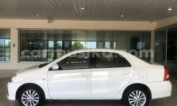 Buy Used Toyota Etios White Car in Beitbridge in Matabeleland South Buy Used Toyota Etios White Car in Beitbridge in Matabeleland South