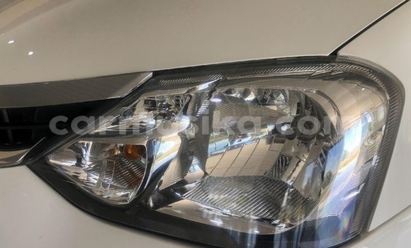 Buy Used Toyota Etios White Car in Beitbridge in Matabeleland South Buy Used Toyota Etios White Car in Beitbridge in Matabeleland South