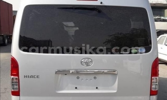 Acheter Occasion Voiture Toyota Hiace Gris à Beitbridge, Matabeleland South Acheter Occasion Voiture Toyota Hiace Gris à Beitbridge, Matabeleland South