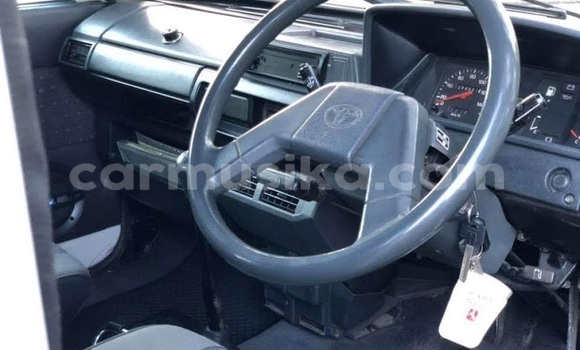 Tenga Tsaru Toyota Venza Chena Mota in Beitbridge in Matabeleland South Tenga Tsaru Toyota Venza Chena Mota in Beitbridge in Matabeleland South