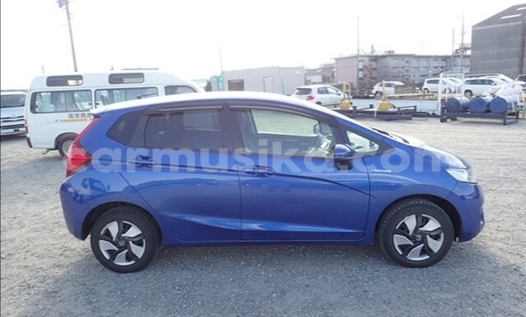 Acheter Occasion Voiture Honda Fit Bleu à Beitbridge, Matabeleland South Acheter Occasion Voiture Honda Fit Bleu à Beitbridge, Matabeleland South