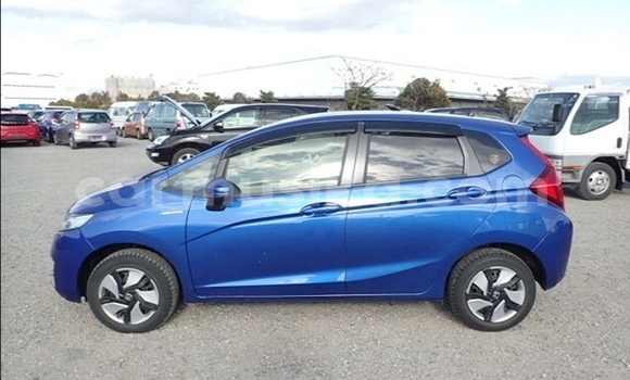Acheter Occasion Voiture Honda Fit Bleu à Beitbridge, Matabeleland South Acheter Occasion Voiture Honda Fit Bleu à Beitbridge, Matabeleland South