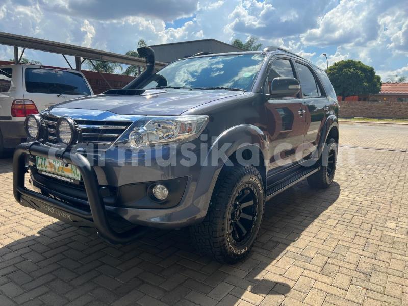 Big with watermark toyota fortuner matabeleland south beitbridge 32255