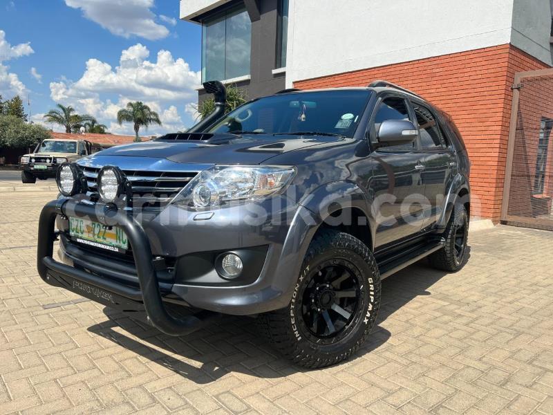 Big with watermark toyota fortuner matabeleland south beitbridge 32255