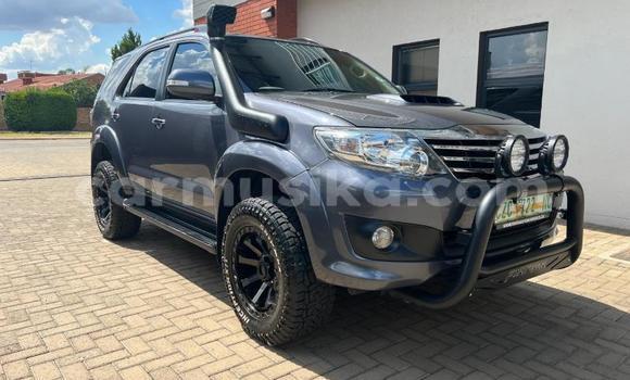 Tenga Tsaru Toyota Fortuner Zvimwe Mota in Beitbridge in Matabeleland South Tenga Tsaru Toyota Fortuner Zvimwe Mota in Beitbridge in Matabeleland South